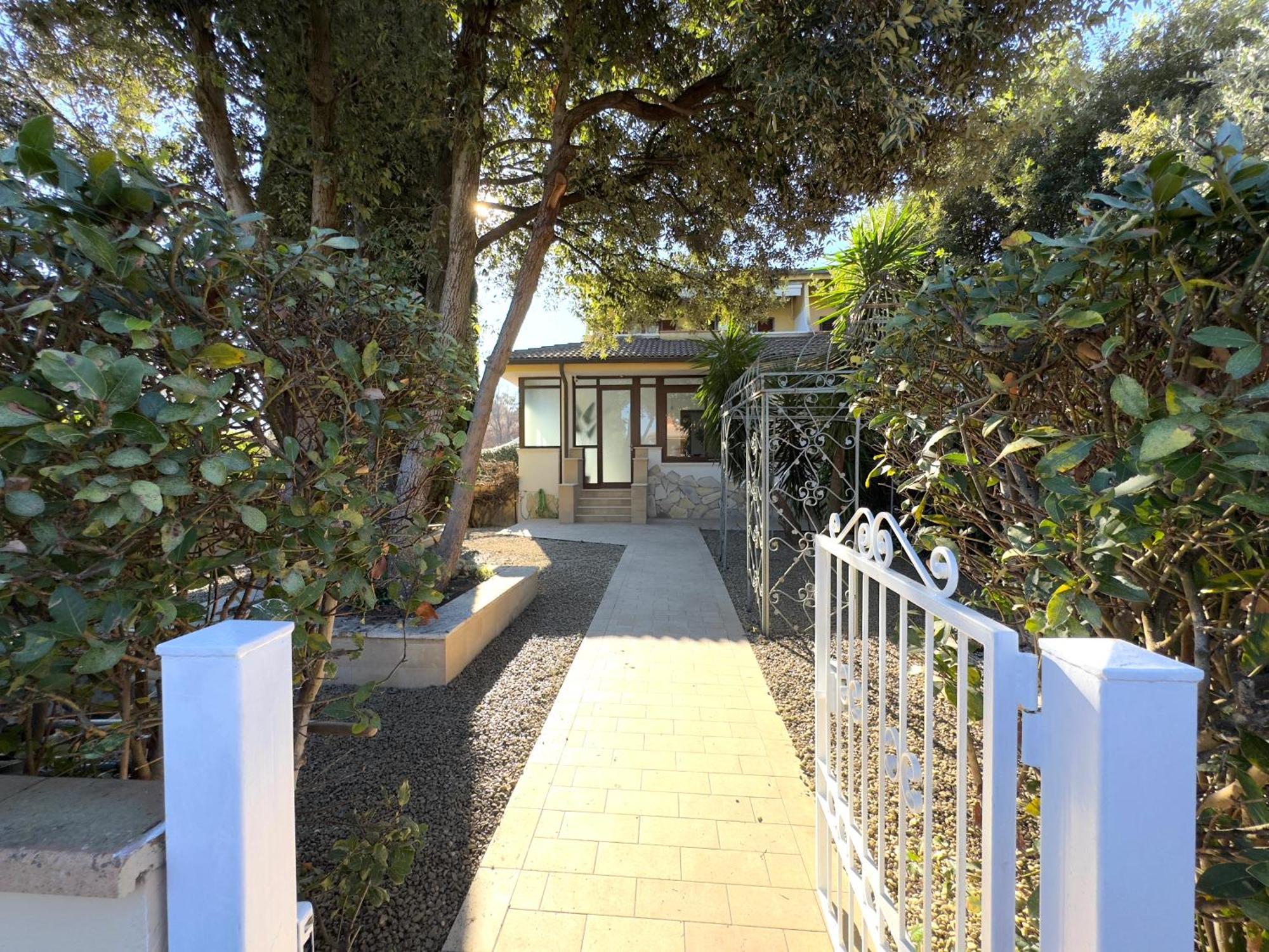 Residence Il Boschetto - Villa Con Piscina Grosseto Dış mekan fotoğraf